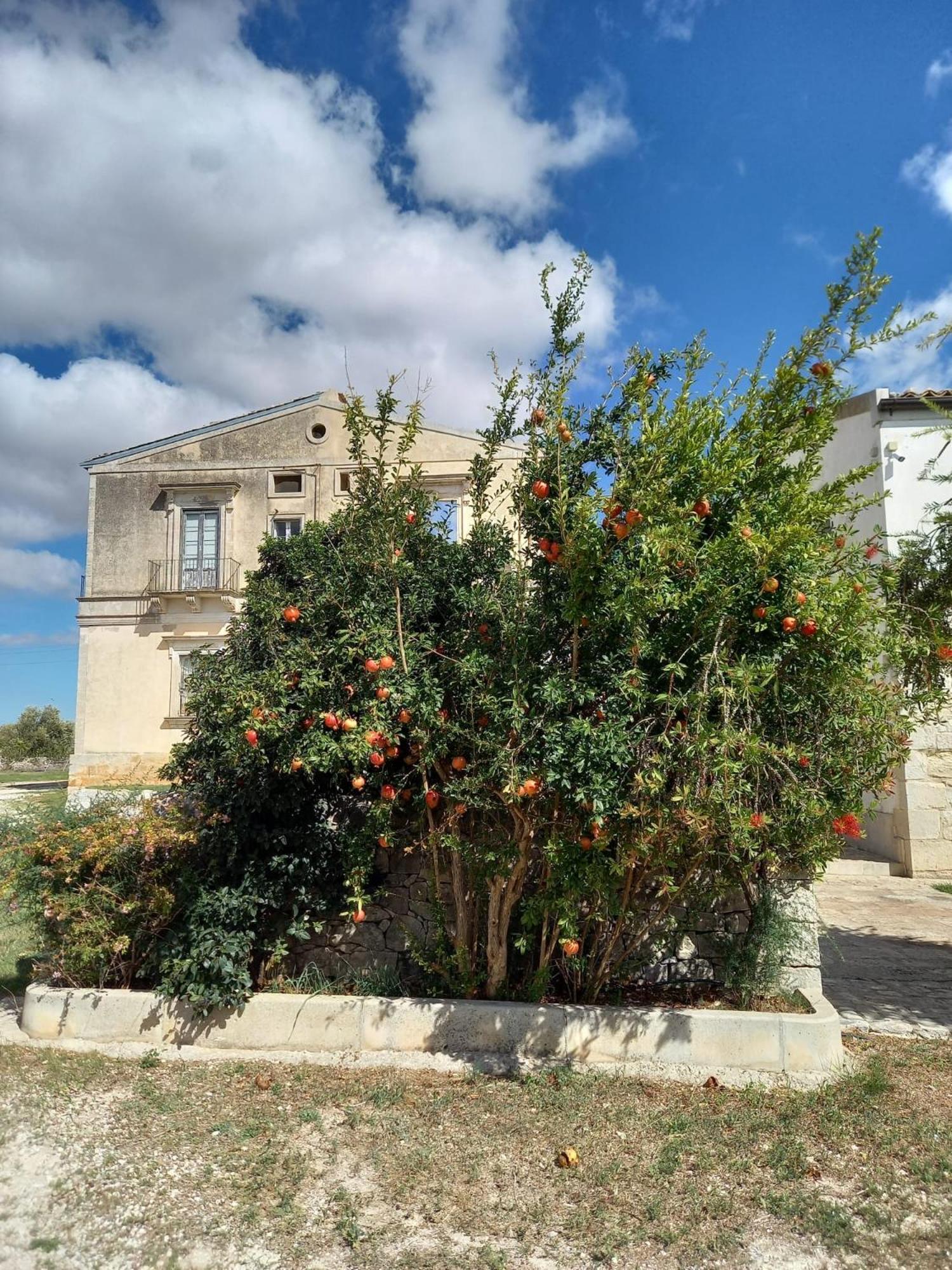 Agriturismobugilfezza Di Tgesd Modica Exterior foto